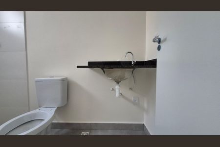 Apartamento à venda com 54m², 2 quartos e 2 vagasBanheiro da suíte