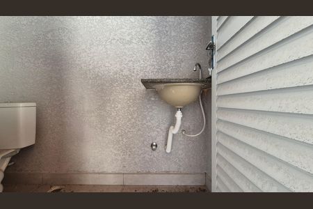 Apartamento à venda com 54m², 2 quartos e 2 vagasCobertura - Banheiro de serviço