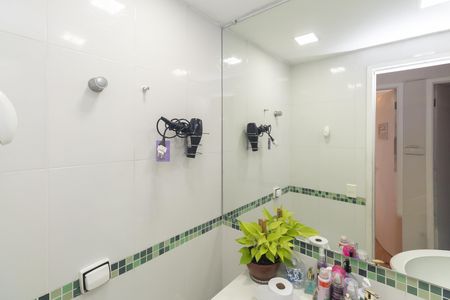 Banheiro 1 de apartamento à venda com 3 quartos, 96m² em Tremembé, São Paulo