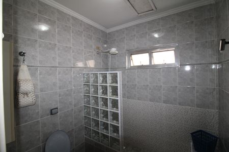 Casa à venda com 157m², 3 quartos e 2 vagasBanheiro 1
