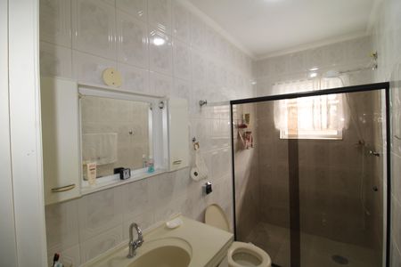 Casa à venda com 157m², 3 quartos e 2 vagasBanheiro 2