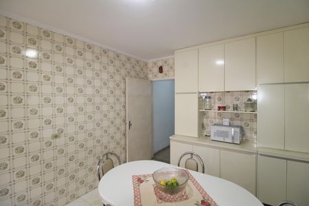Casa à venda com 157m², 3 quartos e 2 vagasCozinha
