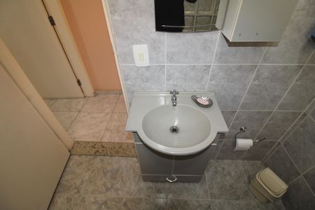 Casa à venda com 157m², 3 quartos e 2 vagasBanheiro 1