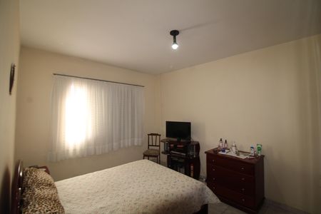 Casa à venda com 157m², 3 quartos e 2 vagasQuarto 2