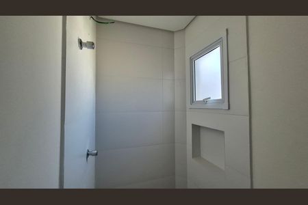 Apartamento à venda com 55m², 2 quartos e 2 vagas Apartamento à venda com 55m², 2 quartos e 2 vagasBanheiro social