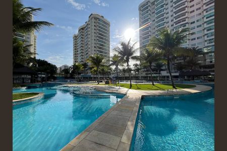 Apartamento para alugar com 80m², 2 quartos e 1 vagaÁrea comum - Piscina