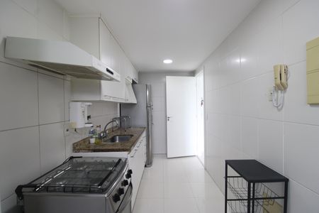 Apartamento para alugar com 80m², 2 quartos e 1 vagaCozinha