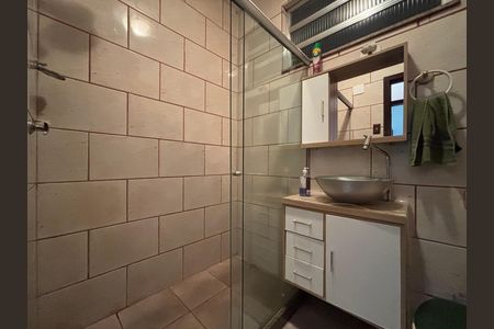 Apartamento para alugar com 85m², 2 quartos e sem vaga Apartamento para alugar com 85m², 2 quartos e sem vagaBanheiro social