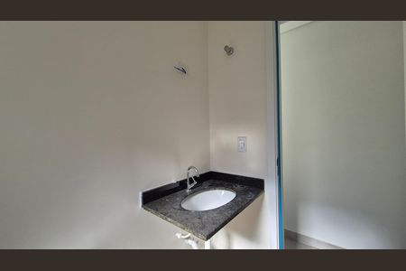 Apartamento à venda com 55m², 2 quartos e 2 vagas Apartamento à venda com 55m², 2 quartos e 2 vagasBanheiro social