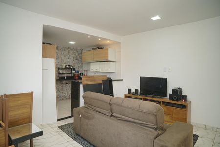 Sala de casa para alugar com 1 quarto, 65m² em Jardim Atlântico Central, Maricá