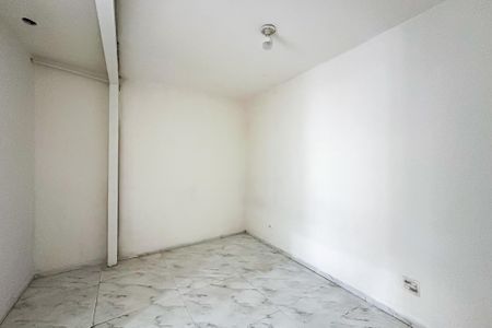 Casa para alugar com 55m², 1 quarto e sem vaga Casa para alugar com 55m², 1 quarto e sem vagaQuarto