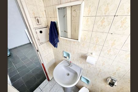 Banheiro de kitnet/studio para alugar com 1 quarto, 41m² em Casa Verde Alta, São Paulo