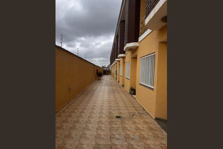 Casa à venda com 70m², 2 quartos e 1 vagaFoto 02