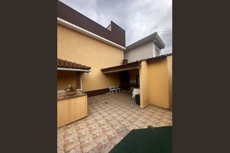 Casa à venda com 70m², 2 quartos e 1 vagaFoto 05