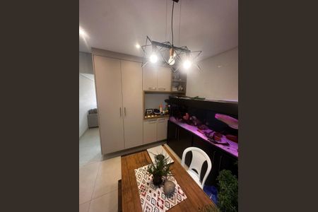 Casa à venda com 70m², 2 quartos e 1 vagaFoto 09