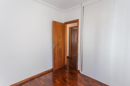Apartamento para alugar com 110m², 3 quartos e 1 vagaQuarto 2