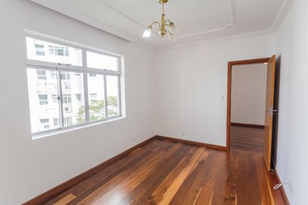 Apartamento para alugar com 110m², 3 quartos e 1 vagaCopa
