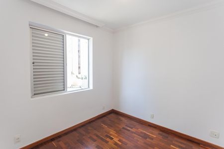 Apartamento para alugar com 110m², 3 quartos e 1 vagaQuarto 2