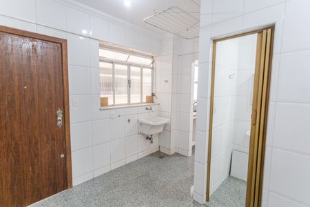 Apartamento para alugar com 110m², 3 quartos e 1 vagaÁrea de Serviço