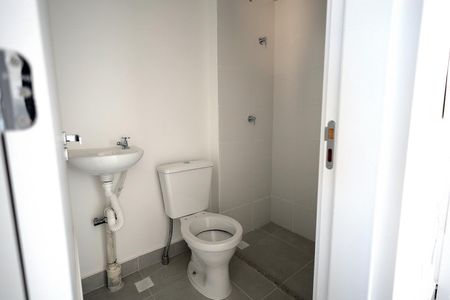 Apartamento para alugar com 134m², 3 quartos e 3 vagas Apartamento para alugar com 134m², 3 quartos e 3 vagasBanheiro 1