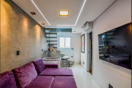 Sala de apartamento à venda com 2 quartos, 100m² em Jardim Cristiane, Santo André