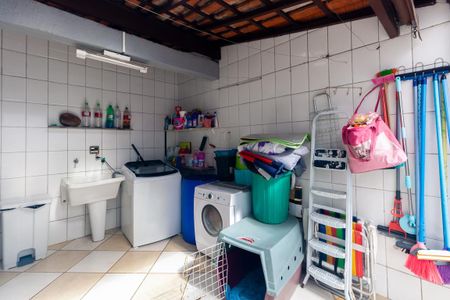 Casa à venda com 151m², 3 quartos e 2 vagasÁrea de Serviço