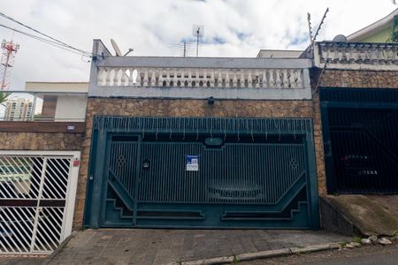Casa à venda com 151m², 3 quartos e 2 vagasFachada