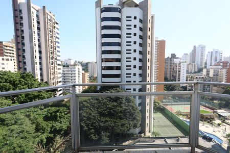 Apartamento para alugar com 170m², 2 quartos e 2 vagas Apartamento para alugar com 170m², 2 quartos e 2 vagassacada do quarto 1