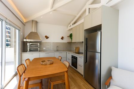 Apartamento para alugar com 170m², 2 quartos e 2 vagas Apartamento para alugar com 170m², 2 quartos e 2 vagasEspaço Gourmet cobertura
