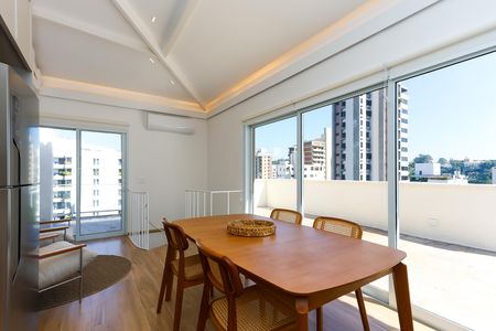 Apartamento para alugar com 170m², 2 quartos e 2 vagas Apartamento para alugar com 170m², 2 quartos e 2 vagasEspaço Gourmet cobertura