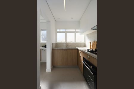 Apartamento para alugar com 170m², 2 quartos e 2 vagas Apartamento para alugar com 170m², 2 quartos e 2 vagasCozinha
