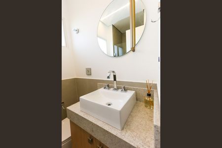 Apartamento para alugar com 170m², 2 quartos e 2 vagas Apartamento para alugar com 170m², 2 quartos e 2 vagasBanheiro