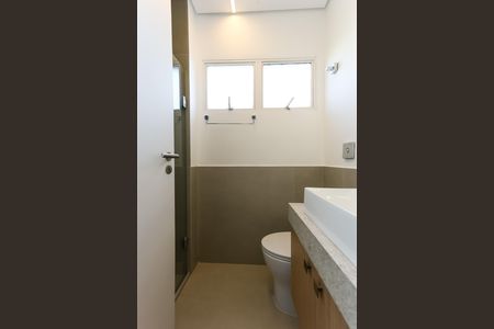 Apartamento para alugar com 170m², 2 quartos e 2 vagas Apartamento para alugar com 170m², 2 quartos e 2 vagasBanheiro