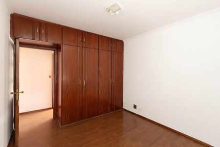 Apartamento para alugar com 120m², 3 quartos e 2 vagas Apartamento para alugar com 120m², 3 quartos e 2 vagasQuarto 2