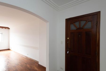 Apartamento para alugar com 120m², 3 quartos e 2 vagas Apartamento para alugar com 120m², 3 quartos e 2 vagasHall