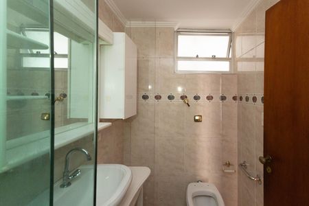 Apartamento para alugar com 120m², 3 quartos e 2 vagas Apartamento para alugar com 120m², 3 quartos e 2 vagasBanheiro 1