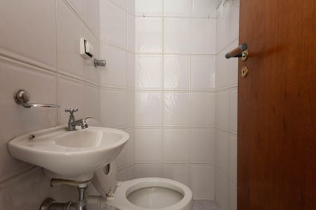 Apartamento para alugar com 120m², 3 quartos e 2 vagas Apartamento para alugar com 120m², 3 quartos e 2 vagasBanheiro 2