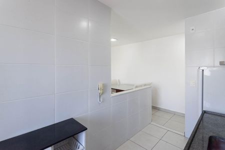 Apartamento para alugar com 122m², 3 quartos e 2 vagas Apartamento para alugar com 122m², 3 quartos e 2 vagasCozinha e Área de Serviço