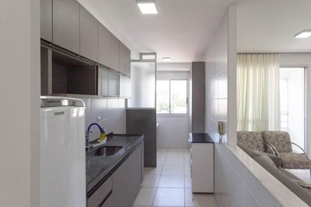 Apartamento para alugar com 122m², 3 quartos e 2 vagas Apartamento para alugar com 122m², 3 quartos e 2 vagasCozinha e Área de Serviço