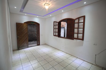 Sala de casa para alugar com 2 quartos, 100m² em Olaria, Contagem