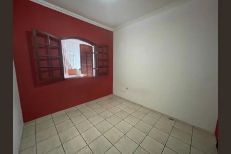 Quarto de casa para alugar com 2 quartos, 100m² em Olaria, Contagem