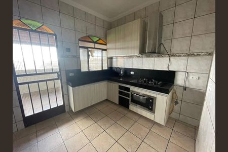 Cozinha de casa para alugar com 2 quartos, 100m² em Olaria, Contagem