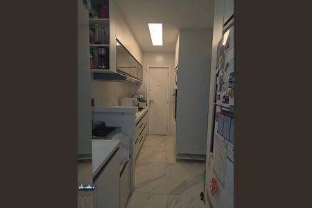 Apartamento à venda com 100m², 3 quartos e 1 vaga Apartamento à venda com 100m², 3 quartos e 1 vagaCozinha