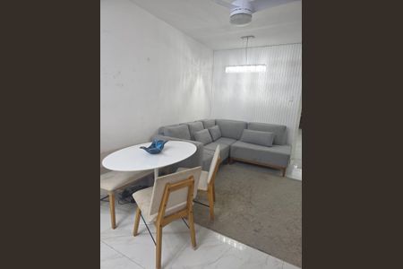 Apartamento à venda com 100m², 3 quartos e 1 vaga Apartamento à venda com 100m², 3 quartos e 1 vagaSala