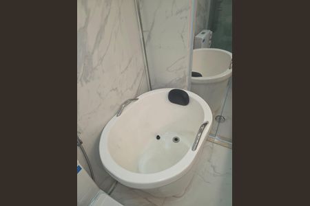 Apartamento à venda com 100m², 3 quartos e 1 vaga Apartamento à venda com 100m², 3 quartos e 1 vagaBanheiro