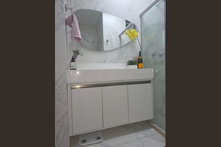 Apartamento à venda com 100m², 3 quartos e 1 vaga Apartamento à venda com 100m², 3 quartos e 1 vagaBanheiro