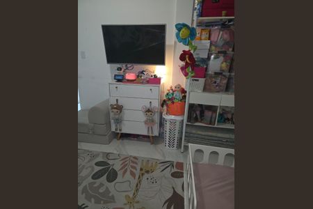 Apartamento à venda com 100m², 3 quartos e 1 vaga Apartamento à venda com 100m², 3 quartos e 1 vagaQuarto