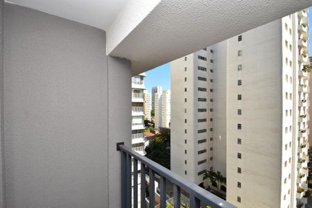 varanda sala de kitnet/studio para alugar com 1 quarto, 25m² em Pinheiros, São Paulo
