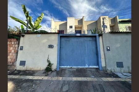Casa à venda com 3 quartos, 134m² em Setor Leste Universitário, Goiânia