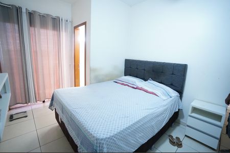 Casa à venda com 134m², 3 quartos e 2 vagas